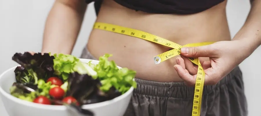 How to Lose Weight Safely Without Crash Dieting